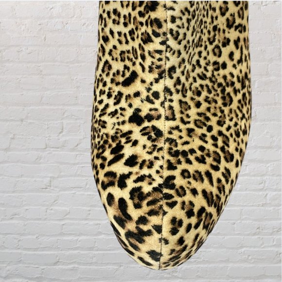 JUST FABULOUS -- Ankle Boots/Booties, Leopard Patterned, Platform with Side Zip - Picture 10 of 10